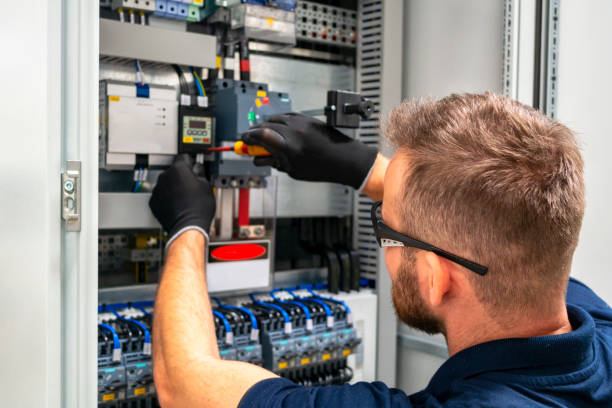 Best Circuit Breaker Repair  in Traer, IA
